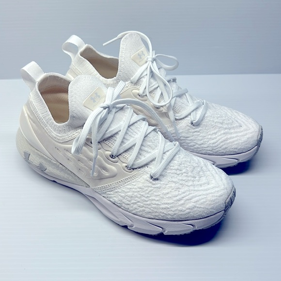 Under Armour | Women’s HOVR | size 8 - Picture 2 of 4